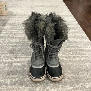 Sorel Joan of Arctic Winter Boots Size 6
